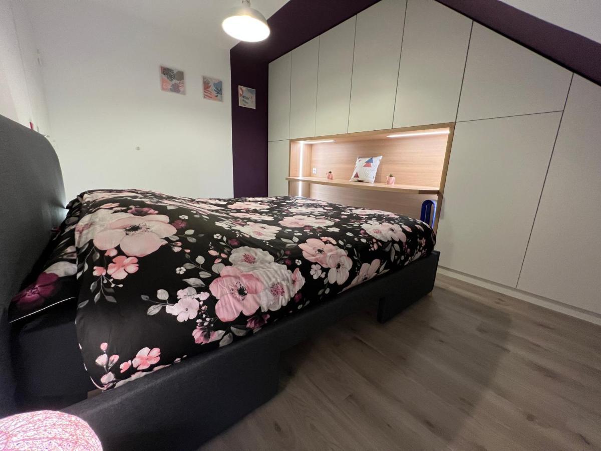 Apartamento T3 Duplex➽METRO➽ Parking➽ Entrée autonome➽NET FLIX Ruan Exterior foto